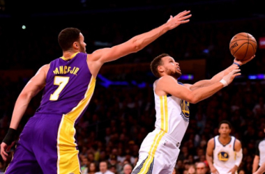 Destaques NBA: Warriors levam a melhor no prolongamento