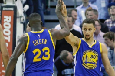 Golden State Warriors Stay Perfect, Defeat Utah Jazz 106-103