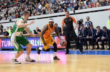 Eurolega, il Barcellona batte in rimonta l'Unics Kazan (63-69)