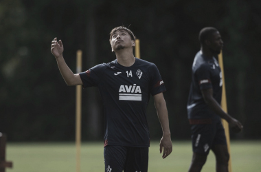 Nuevo entrenamiento de la SD Eibar con el choque ante el Mirandés en la retina