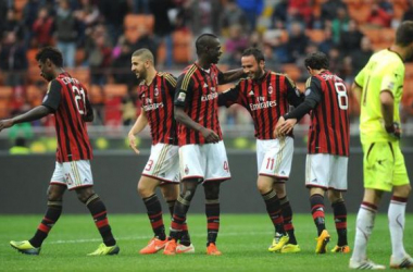 Il Milan vince e aggancia il Parma sconfitto dall'Inter