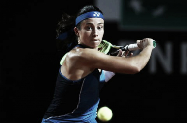 Anastasija Sevastova bate veterana Pauline Parmentier e segue no WTA de Moscou