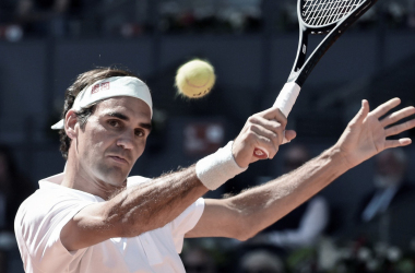 

Federer reacciona a tiempo y doma a 'La Pantera'