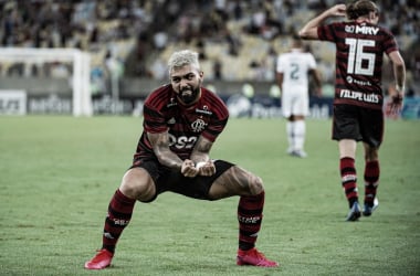 Flamengo esboça goleada, Fluminense reage, mas Rubro-Negro chega à final