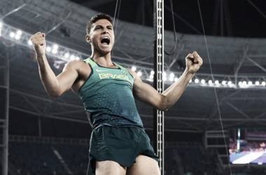 Rio 2016: Da Silva excites home crowd with Pole Vault gold, while Rudisha and Miller claim track titles on thrilling night of Athletics