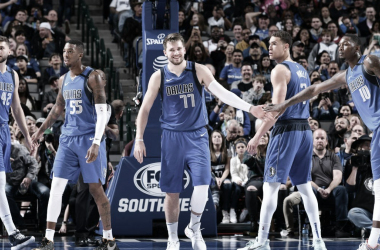 Highlights: Dallas Mavericks 137-128 San Antonio Spurs in NBA