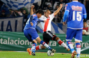 Resultado Godoy Cruz - River Plate (0-1) 2014 por la Copa Sudamerica 2014