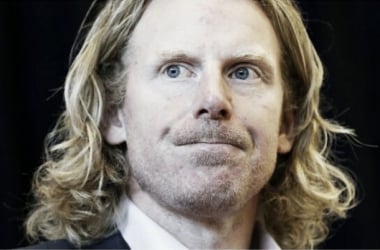 Daniel Alfredsson cuelga el stick