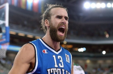 ItalBasket, ep.3: "Jesus has come to save us!". Datome, il chitarrista della banda azzurra