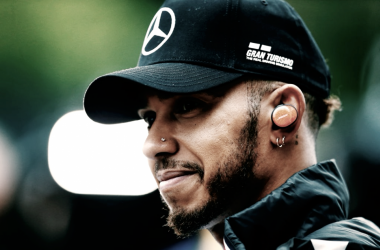 Hamilton: &quot;Ferrari tiene mejor ritmo que nosotros&quot;