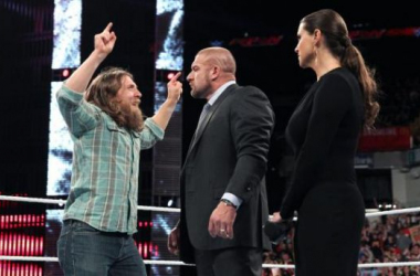 Monday Night Raw  11/25/14 recap