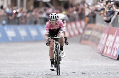 Giro de Italia 2018: Simon Yates gana la etapa 15 y Miguel Ángel López cruzó segundo