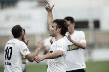 Jorge Galán anota el gol de la Jornada 2 de Segunda División B