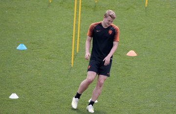 Calciomercato: De Ligt apre alla Juventus e nel contratto spunta una clausola rescissoria
