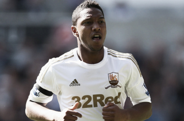 De Guzman Extends His Swansea Stay