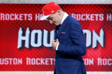 NBA, miglioramenti evidenti per il rookie Sam Dekker degli Houston Rockets