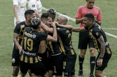 Deportivo Táchira será el rival del DIM en la Copa Libertadores