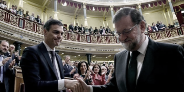 Sánchez se fija en Rajoy
