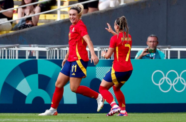  Alexia Putellas se desquita de sus errores y de falta da la victoria a la Roja ante Nigeria