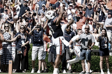 Resumen y anotaciones: LSU Tigers 21-17 Auburn Tigers en NCAAF