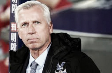 Pardew: &quot;Necesitamos mejorar mucho en defensa&quot;