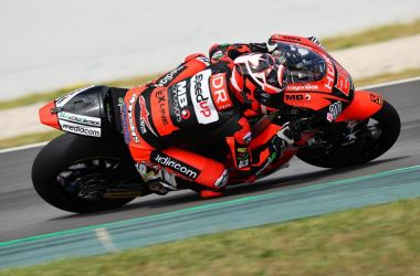 Moto 2 - GP di Catalunya: capolavoro di Quartararo, Oliveira secondo. Delude Bagnaia