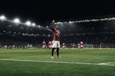 Manchester United supera PAOK e conquista primeira vitória na Liga Europa