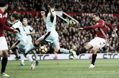 Resumen Burnley vs Manchester United de Premier League (0-2)