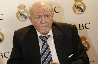 Alfredo Di Stéfano, ingresado de urgencia por un paro cardíaco