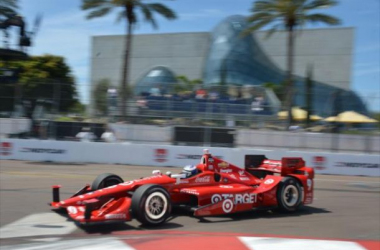 IndyCar: Dixon Finished 15th Due to Faulty Air Jacks