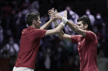 Djokovic resolve em simples e duplas, Sérvia bate Cazaquistão e vai às semis da Copa Davis
