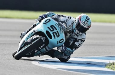 Danny Kent sigue en pie