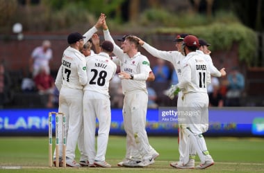 County Championship Roundup - Somerset march on