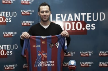 Juan Puertas vuelve al Levante para su debut en Primera División