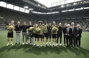 &nbsp;Dortmund rinde homenaje a sus salientes jugadores y directivas del equipo | Foto: @BlackYellow