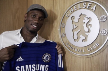 Chelsea re-sign Didier Drogba