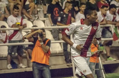 Johan Mojica: &quot;Me siento muy cómodo en el Rayo Vallecano&quot;