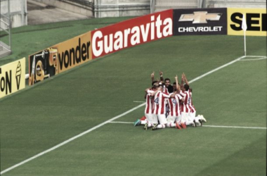 Náutico vence Paraná Clube e segue com reais chances de acesso