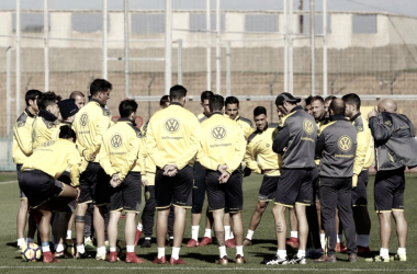 Paco Jémez convoca a 25 jugadores para el partido en La Coruña