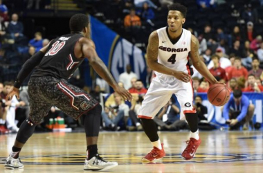 Georgia Bulldogs Outlast South Carolina Gamecocks, Advance To SEC Semifinals