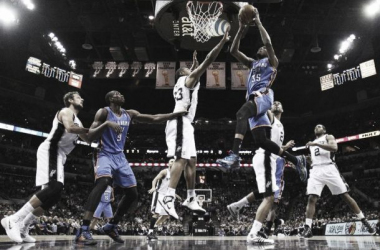 &#039;MVP&#039; Durant lleva a Oklahoma al liderato del Oeste