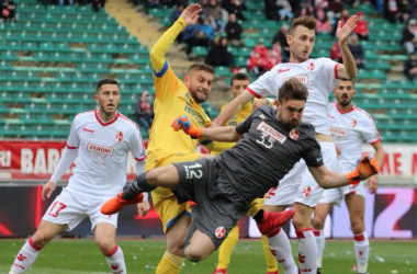 Il Bari torna a sorridere: Frosinone battuto grazie a un guizzo di Kozak!