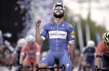 Fernando Gaviria vence la primera etapa de la Colombia Oro y Paz y se viste de líder