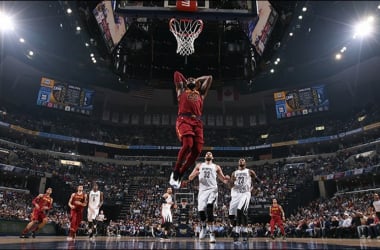 NBA - Super LeBron guida Cleveland; Davis entra nella storia ed abbatte gli Heat