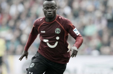 Didier Ya Konan re-signs for Hanover