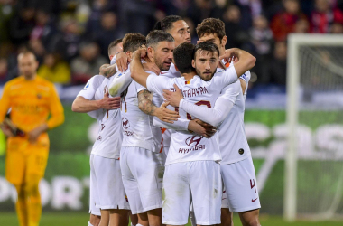 Serie A - La Roma vince in rimonta: 3-4 al Cagliari sempre più in crisi