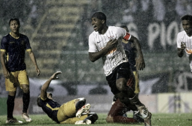 Debaixo de forte chuva, Corinthians derrota Retrô-PE na Copa São Paulo