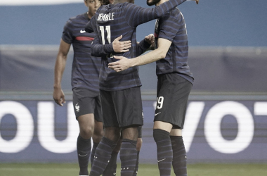 Francia muestra su candidatura para ganar la Eurocopa (3-0)
