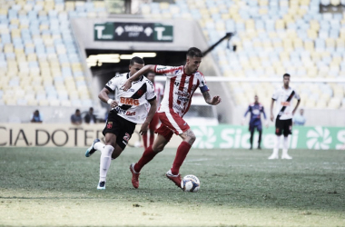 Vasco oficializa contratação de Marcos Júnior, destaque do Bangu no Campeonato Carioca
