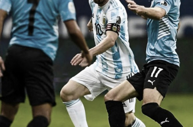 Messi lidera a Argentina en la victoria ante Uruguay (1-0)